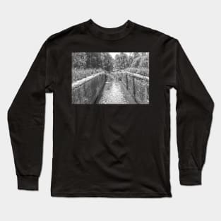 A view down the Honing and Dilham canal in rural Norfolk Long Sleeve T-Shirt
